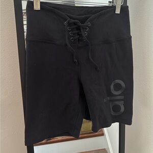 ALO Yoga Charcoal Lace-Up Shorts
